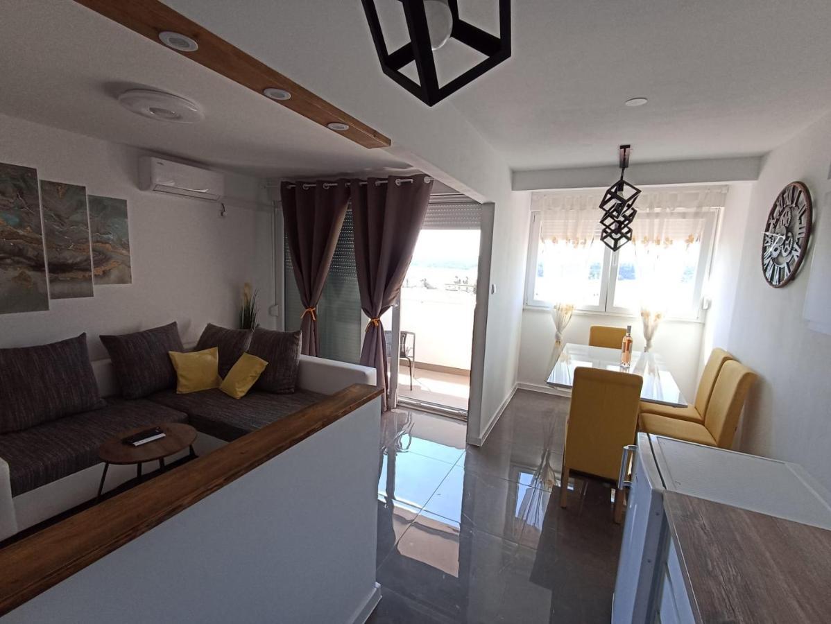 Beetlejuice Apartments Šibenik Eksteriør bilde